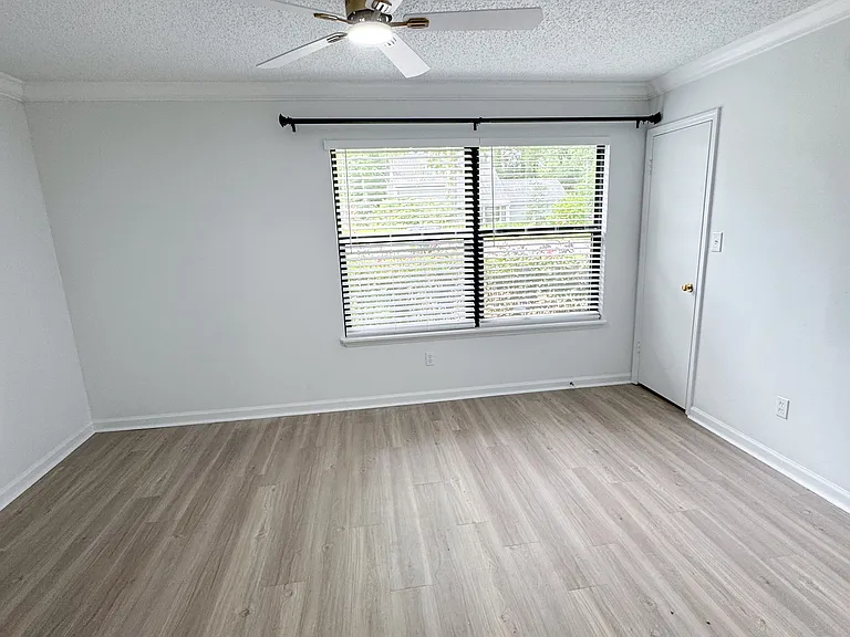 248 Timberlane Rd — Photo 14