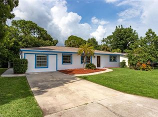 77 Cardinal Dr, North Fort Myers, FL 33917