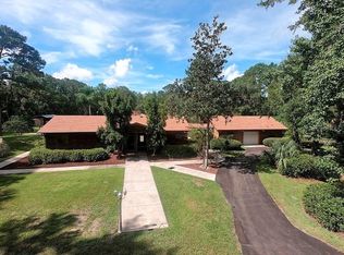 5675 Deer Path Ln, Sanford, FL 32771