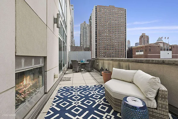 Sold by Corcoran | media 2