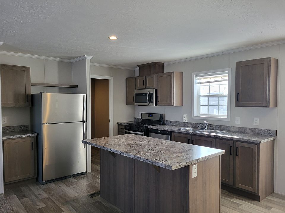 1st image of 9139 Windward Dr #180