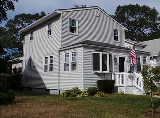 1073 Narragansett Pkwy, Warwick, RI 02888
