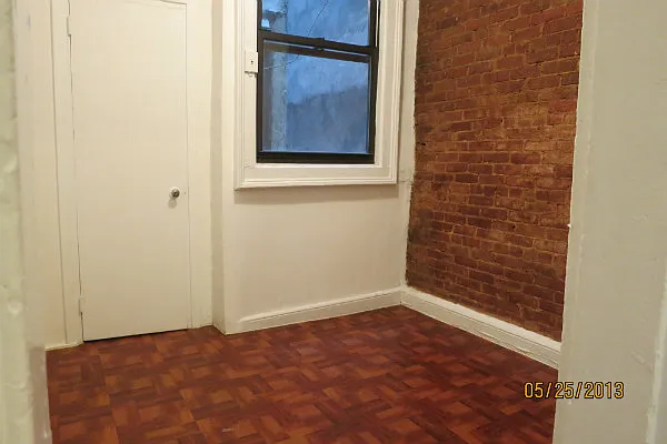 Rented by Manhattan Best Realty, Inc. | media 14