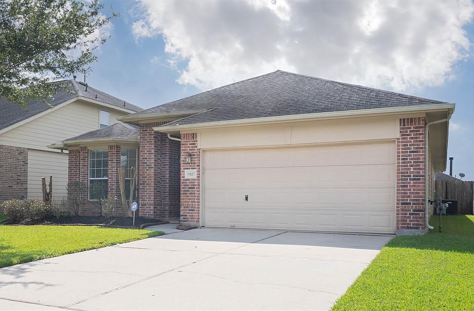 1st image of 7427 Boerne Creek Dr