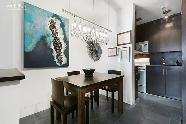 Sold by Sotheby's International Realty | media 4