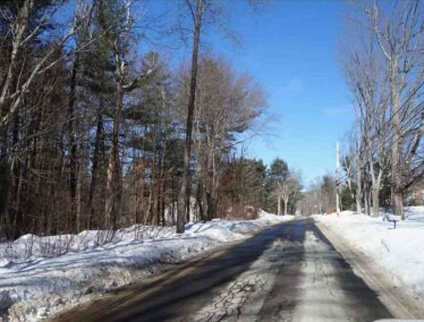 Exterior Neighborhood (street photo)