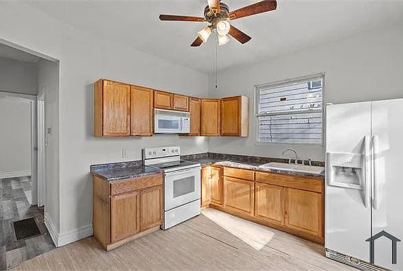 5118 Robin Ave — Photo 1