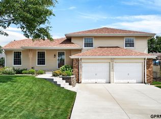 13436 Frances St, Omaha, NE 68144