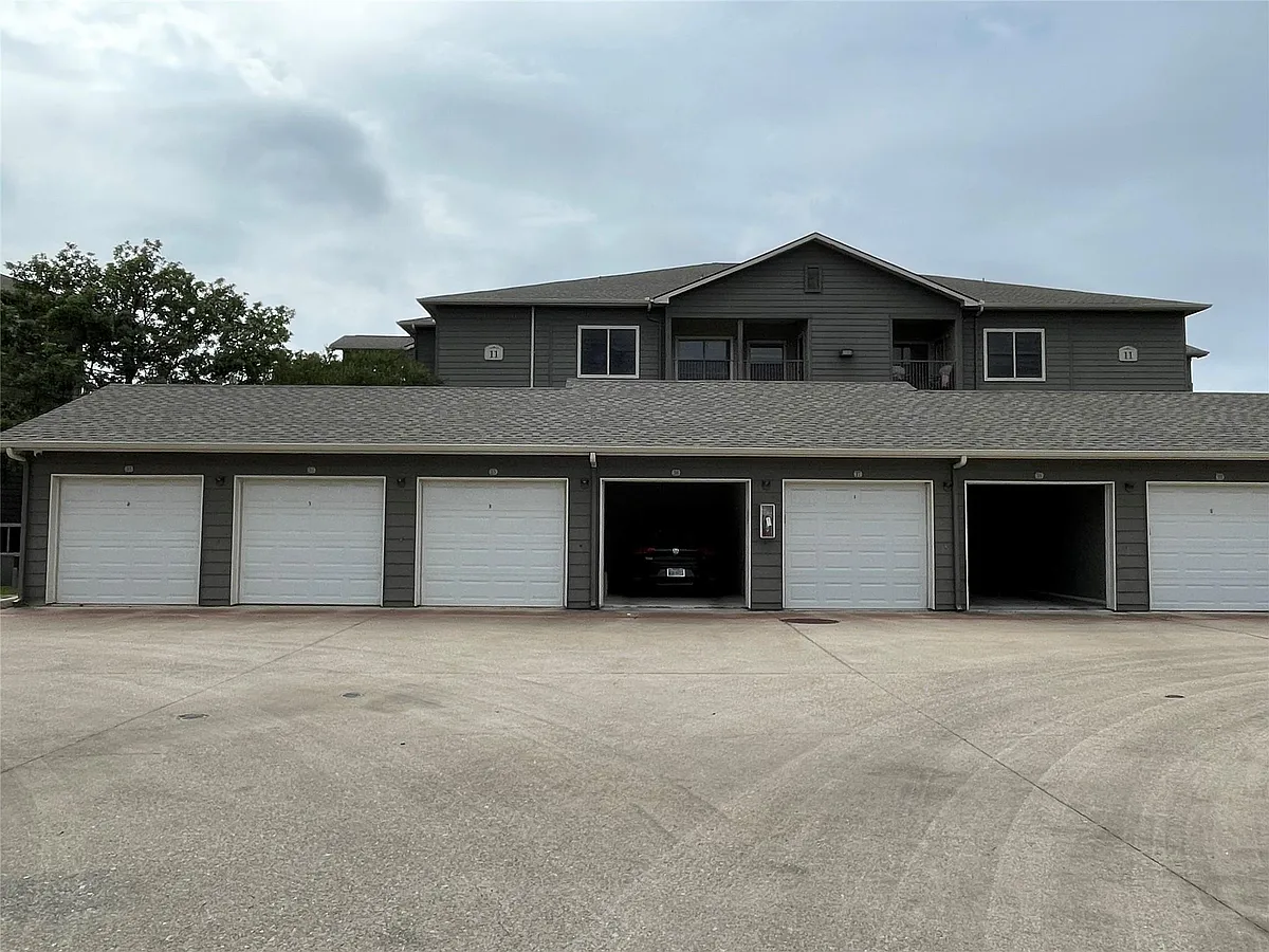 Building Photo - 2320 Gracy Farms Ln #1123