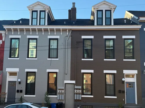 2016 Forbes Ave #201, Pittsburgh, PA 15219
