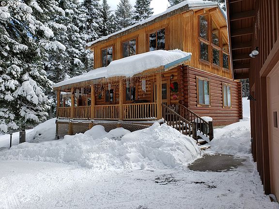 5th image of 64276 Tamarack Rd
