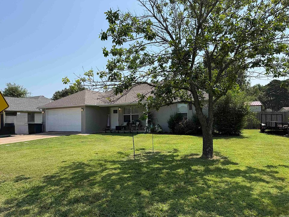 1st image of 409 Atoka Dr