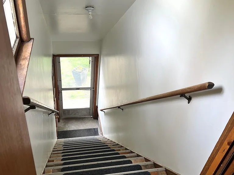 58 W Washington Ave #3 — Photo 7