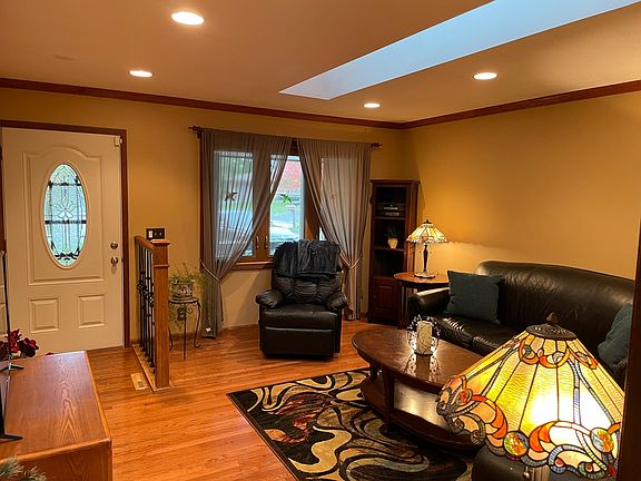 5th image of 3427 Carrara Ln