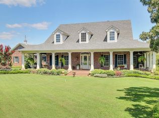 842 County Road 251, Valley View, TX 76272