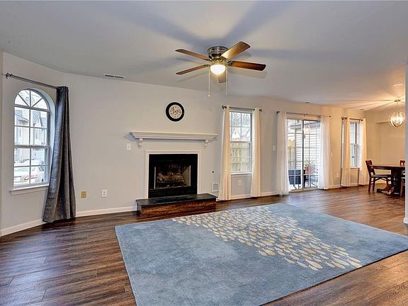 5th image of 5080 Bardith Cir