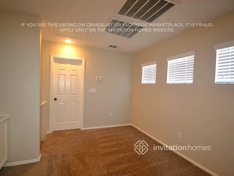 625 Blue Yucca St — Photo 6