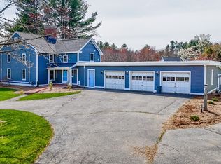 75 Concord Rd, Chelmsford, MA 01824