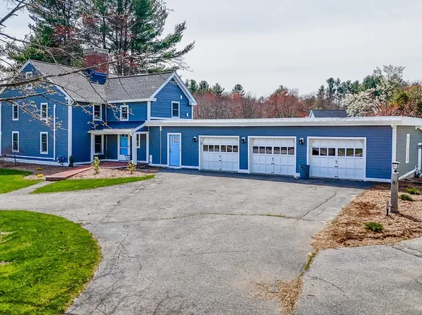 75 Concord Rd, Chelmsford, MA 01824