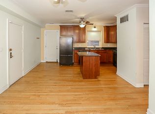 638 W Roscoe St #1, Chicago, IL 60657