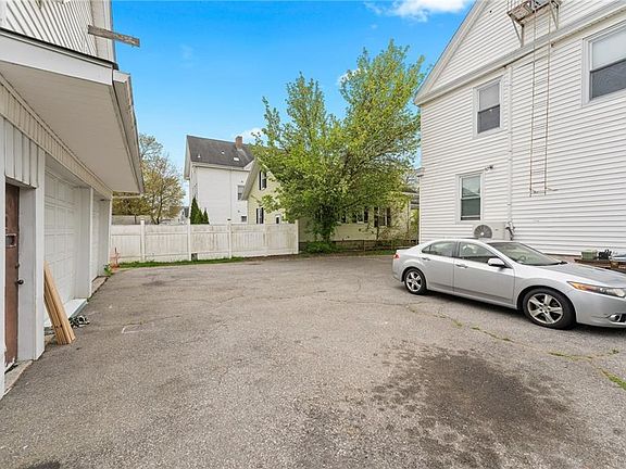 4th image of 95-99 Walnut St