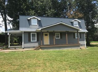 455 Nash Ln, Estill Springs, TN 37330