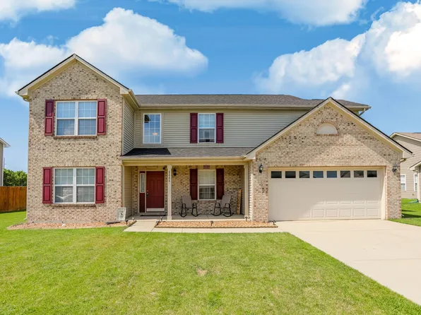8446 Templederry Dr, Brownsburg, IN 46112
