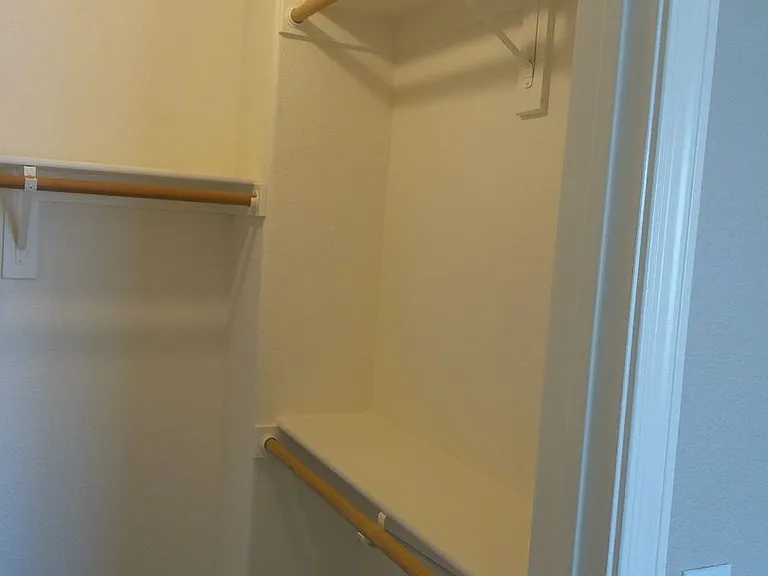 3128 Jamaica Blvd S — Photo 18