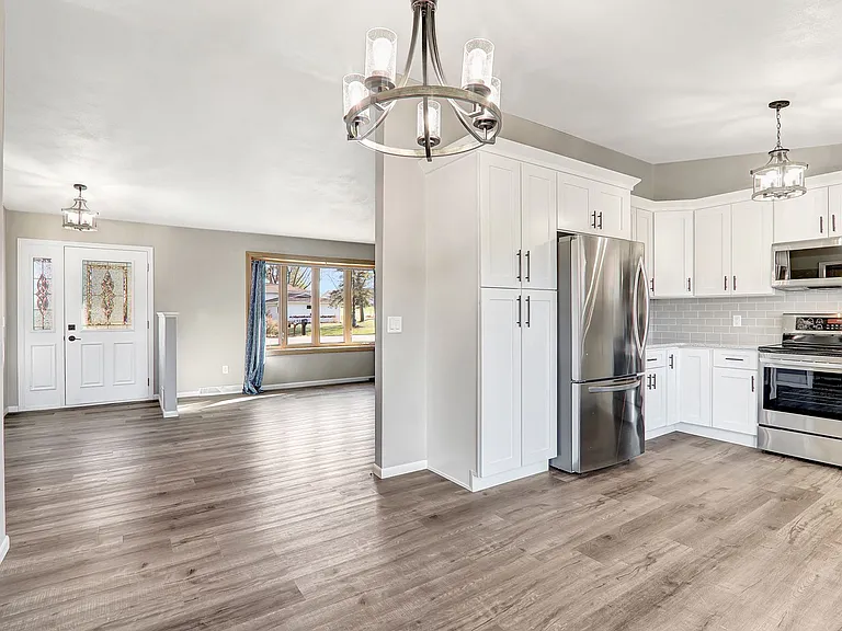 3789 Skyhigh Rd — Photo 9