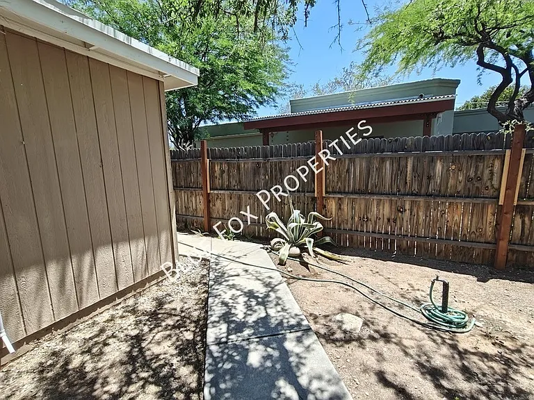 3241 E Bermuda St #2 — Photo 20