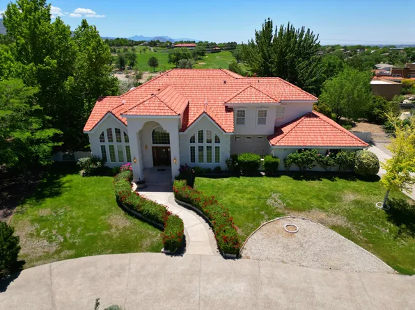 10900 Santa Monica Dr NE, Albuquerque, NM 87122