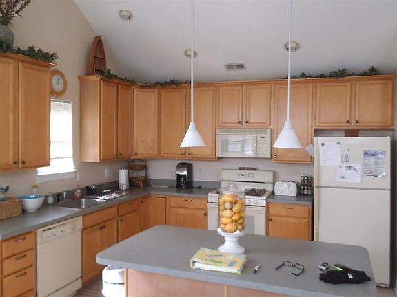 5th image of 3226 Haven Ave #2