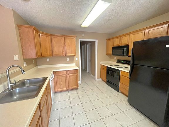 5th image of 4813 Graham Lake Dr