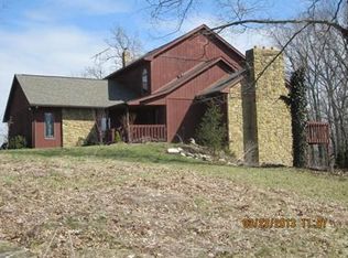 17442 E 500 N, Hope, IN 47246