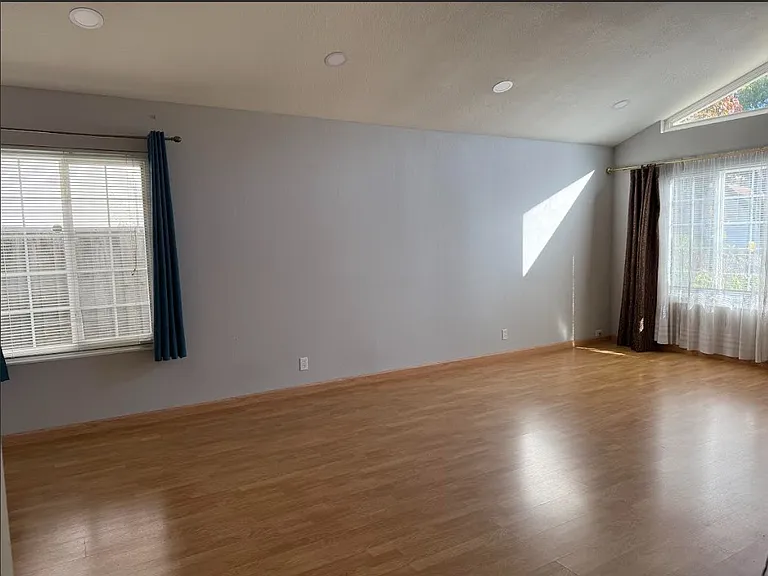 33534 Trinculo Ln — Photo 4