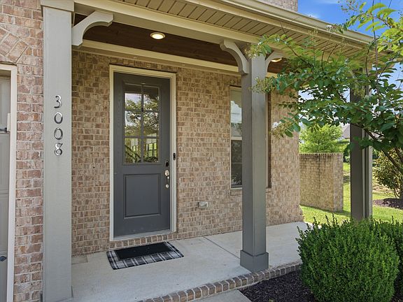 5th image of 3008 Sassafras Ln