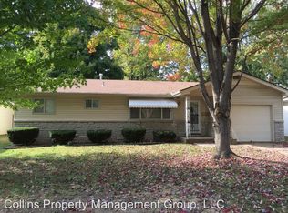 1955 S Broadway Ave, Springfield, MO 65807