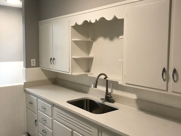 901 W 21st St #1 — Photo 5