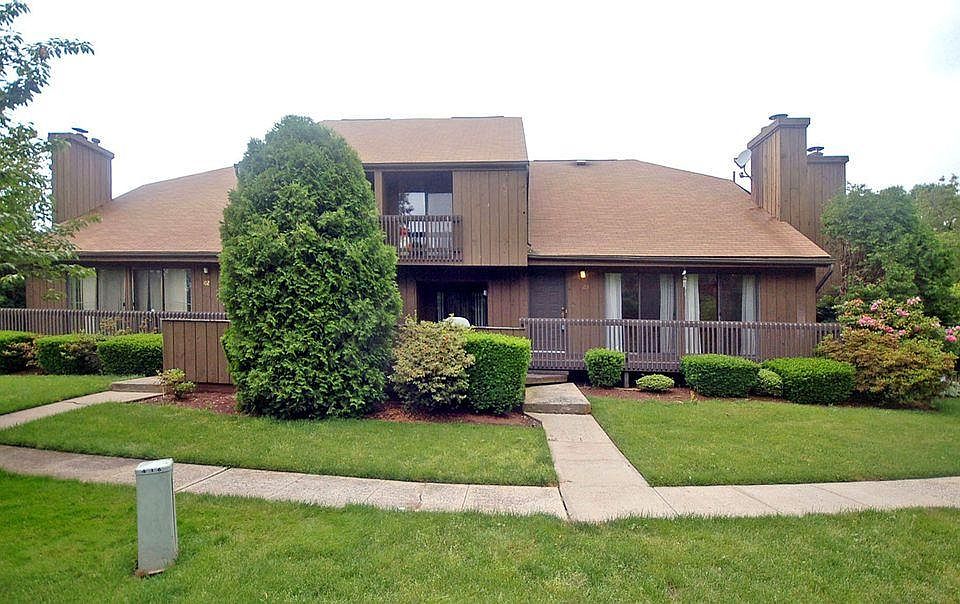 1st image of 103 Kingsberry Dr