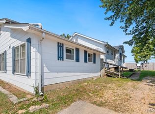867 W Springfield Rd, Sullivan, MO 63080