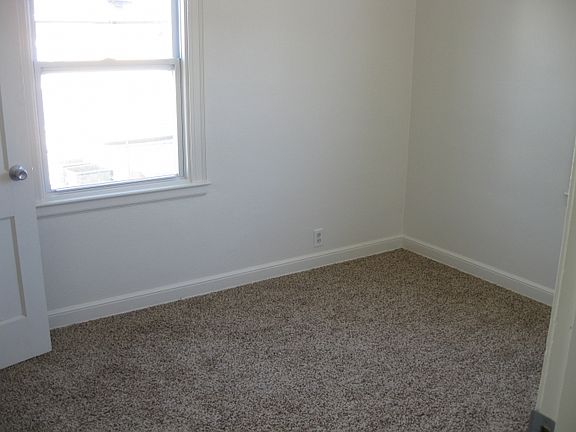 4th image of 1220 S Independence Ave
