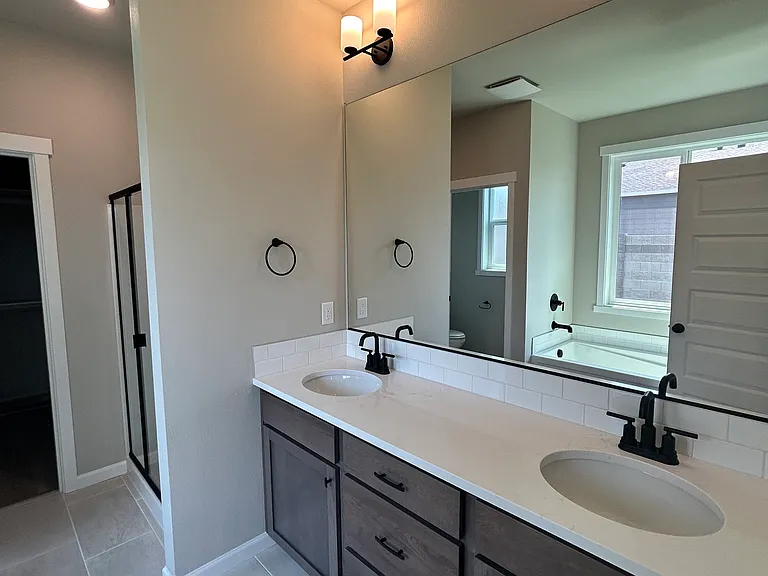 352 Snowgrass Ave — Photo 13