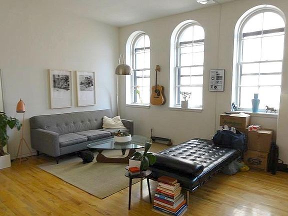 2nd image of 160 W 16th St APT 6G