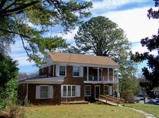 3248 Lawndale Rd, Roanoke, VA 24018