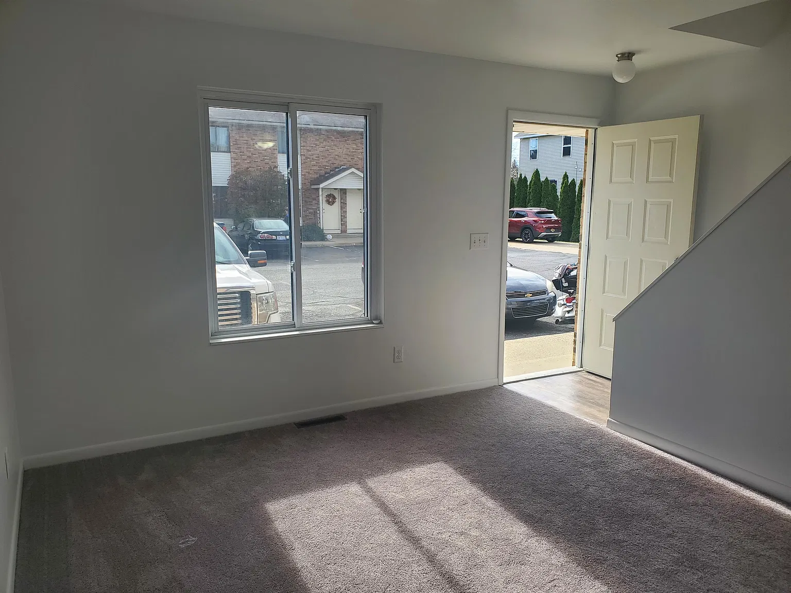 307 Riley St - 14 — Photo 2