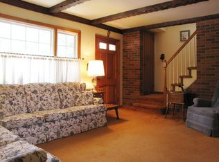 10 Velock Dr, Little Ferry, NJ 07643