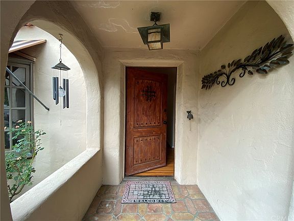 2nd image of 2683 Lake Ave