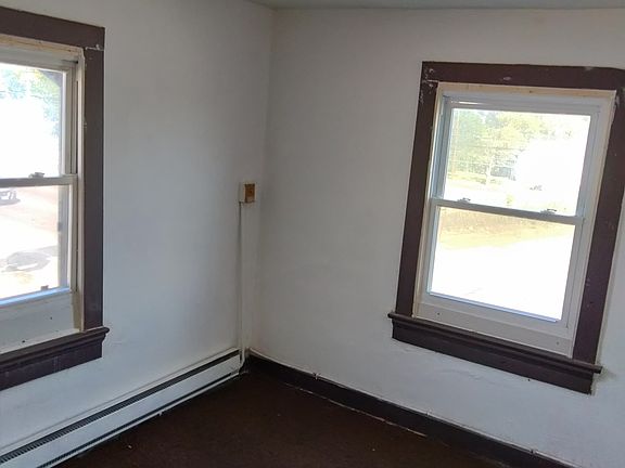 3rd image of 3428 W 3rd St #3434