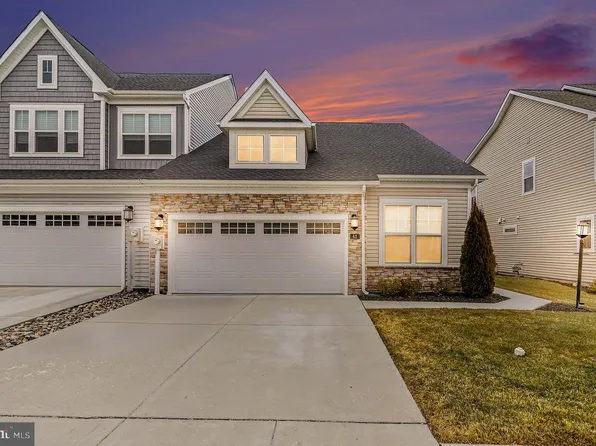 63 Rustic Wood Dr, Gettysburg, PA 17325