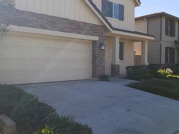 2nd image of 5621 Winterberry Ln